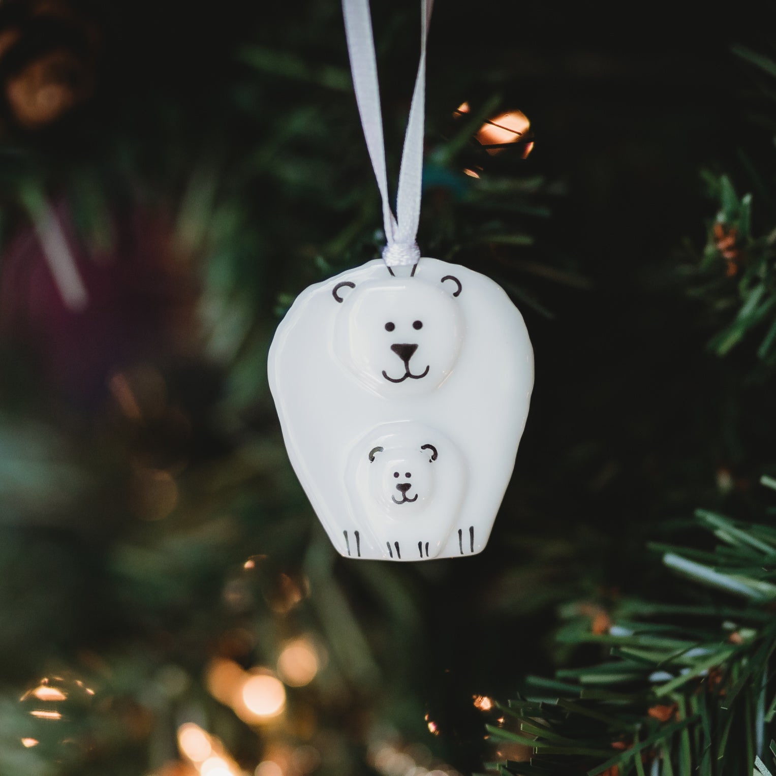 Noël polaire → Centrakor  Décoration ours polaire, Noel magique, Noel