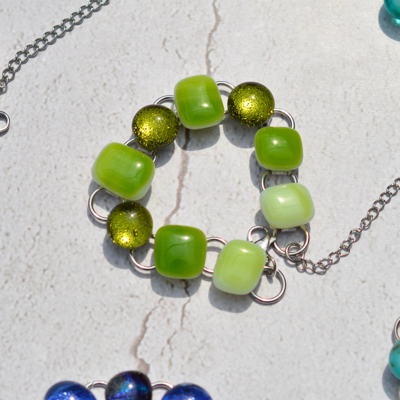 Bracelet Vert Pomme et Lumière – Verre fusionné - Collection Gemstones