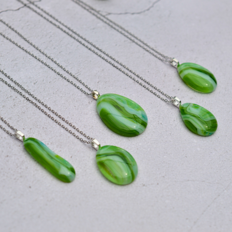 Agate verte rubanée – Vitalité et nature - Collection Gemstones