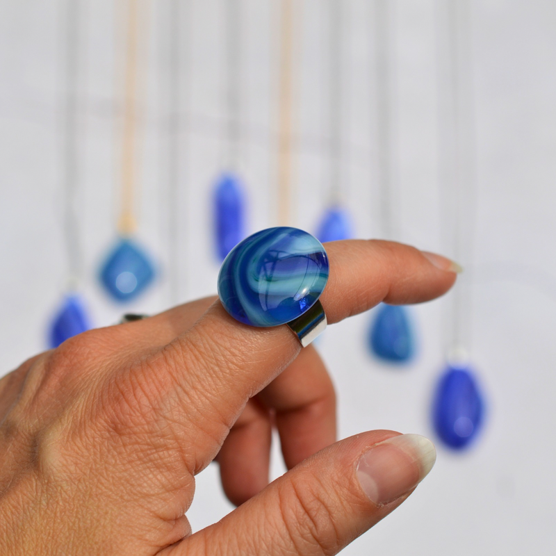Agate bleue rubanée – Douceur et communication - Collection Gemstones