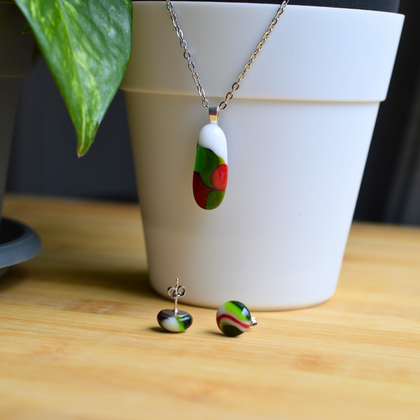 Ensemble collier/boucles d’oreille collection les classiques du pôle Nord #015