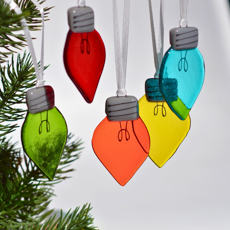 Classique de Noël #3: Ampoules Colorées