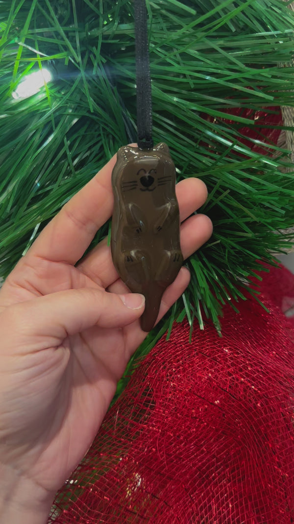 Décoration de loutre à suspendre au sapin de Noël