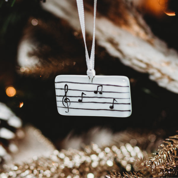 Partition de verre avec notes de musique et clef de sol à offrir en cadeau à un musicien ou un chanteur